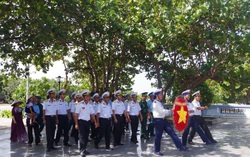 Quân dân đảo Trường Sa tri ân, tưởng nhớ các anh hùng bất tử Gạc Ma