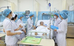 Chủ cửa hàng bia nhập viện cấp cứu vì ngày nào cũng… nhậu