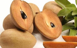 Bà bầu có nên ăn quả hồng xiêm?
