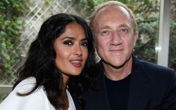 Minh tinh Salma Hayek: Xóa định kiến người đẹp - tỷ phú