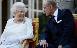 Nữ hoàng Anh Elizabeth II nhắc đến nợ ân tình với chồng