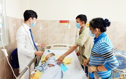Nữ sinh lớp 12 bất ngờ co giật, hôn mê sau khi tan học