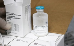 6 lọ thuốc giải độc tố Clostridium Botulinum về Việt Nam