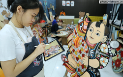 "Thổi" nét hiện đại vào tranh dân gian Đông Hồ, Hàng Trống