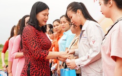 Hải Phòng: Tặng quà, trợ cấp cho gần 600 công nhân, người lao động có hoàn cảnh khó khăn