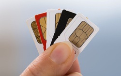 Bỗng dưng mang nợ hàng chục triệu vì nâng cấp sim 4G