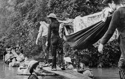 Gợi quá khứ hào hùng từ những trang sách