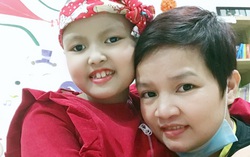 Người mẹ tự ví mình là "siêu nhân” cùng con chiến đấu với bệnh ung thư máu
