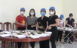 Những người mẹ, người chị cung cấp hàng trăm suất ăn ở điểm nóng dịch Covid-19 Bắc Ninh