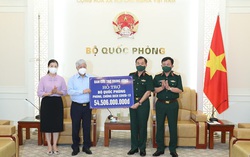 Phát động đợt cao điểm quyên góp ủng hộ phòng, chống dịch Covid-19