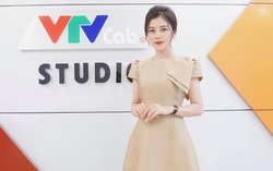 Bị nhầm với nữ chính clip nóng, MC VTV bức xúc vì nhận tin nhắn gạ “đi khách”
