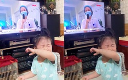 Thấy mẹ trên tivi trong bản tin chống dịch, bé gái 20 tháng tuổi òa khóc đòi bế