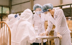 Mải chống dịch, mẹ 2 lần thất hứa với con