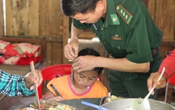 Cuộc sống mới của 9 đứa trẻ Pa Kô