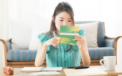 Dễ dàng có tiền tiết kiệm nếu biết phương pháp "4 sổ"
