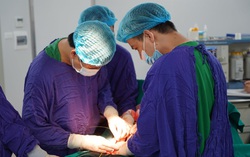 Giảm cân nhưng bụng phình to, đi khám thì phát hiện khối u khủng