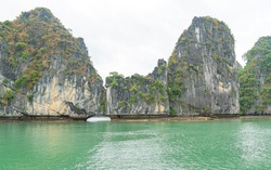 Đắm đuối vẻ đẹp của “eo biển xanh” Lan Hạ