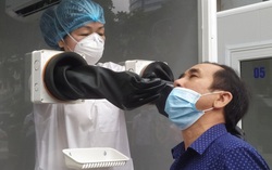 Chuyên gia nói gì về buồng lấy mẫu xét nghiệm Covid-19?