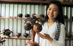 Cô gái biến phế phẩm từ cây dừa thành đồ dùng được yêu thích trên thế giới 