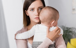 Bỗng một ngày vợ sụp đổ vì 1 câu chồng nói 