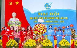 Bà Đồng Tố Nga tái đắc cử Chủ tịch Hội LHPN TP Lào Cai