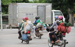 Đôi nam nữ đi xe máy về quê mắc Covid-19 nhưng không khai chuyện vào nhà nghỉ