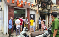Phường "đẻ giấy phép con" tại chốt kiểm dịch, quận yêu cầu dừng ngay
