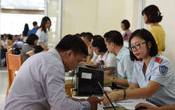 Lo ngại hệ quả pháp lý với chính sách hỗ trợ tạm dừng đóng quỹ hưu trí, tử tuất