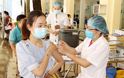 Ghi nhận nhiều ca Covid-19, Sơn La chi viện huyện Phù Yên chống dịch