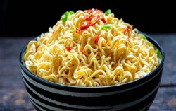 Mỳ khô vị bò gà của Công ty Thiên Hương bị thu hồi ở Na Uy