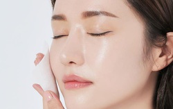 4 cách chăm sóc da dầu khi làm việc cả ngày trước máy tính