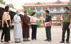 Chủ tịch Hội LHPN Bình Dương: Vận động, hỗ trợ tối đa để công nhân an tâm “ai ở đâu ở đấy”