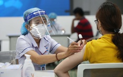 Bộ Y tế ngăn chặn tiêm vaccine Covid-19 không đúng đối tượng