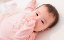 Bỏ túi 5 bí quyết chăm sóc da trẻ sơ sinh