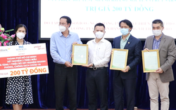 TPHCM tiếp nhận hỗ trợ trị giá 200 tỷ đồng của các doanh nghiệp để chống dịch
