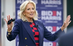 Đệ nhất phu nhân Jill Biden giảng dạy trực tiếp trở lại