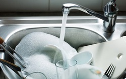 4 vật dụng trong bếp chứa cả ổ vi khuẩn E.coli