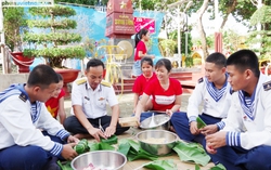 Không khí đón Tết Nhâm Dần đầm ấm ở Trường Sa 