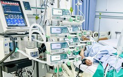 52 ngày cứu sống bệnh nhân ung thư bị sốc nhiễm khuẩn, suy đa tạng kéo dài 
