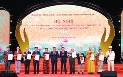 Hà Nội vinh danh 10 công dân ưu tú dịp 68 năm Ngày giải phóng Thủ đô