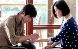 Hỏi chồng cũ sao chưa lấy vợ, anh nói 4 từ khiến tôi thức trắng đêm 