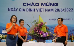 Phụ nữ thời nay bảo vệ gia đình khỏi các thông tin sai trái, thù địch từ mạng xã hội