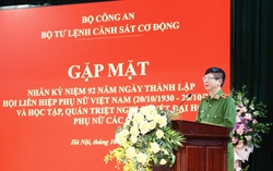 Phụ nữ cảnh sát cơ động "vượt nắng, thắng mưa" hoàn thành tốt nhiệm vụ