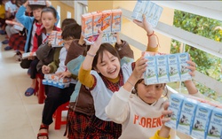 Vinamilk ủng hộ hơn 1 tỷ đồng sản phẩm dinh dưỡng cho các tỉnh miền Trung bị ảnh hưởng bởi lũ lụt