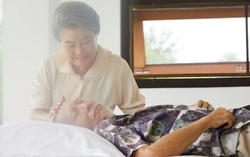 Đọc xong tờ di chúc, chúng tôi quyết định hoàn thành tâm nguyện của bố chồng