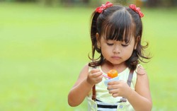 5 điều cần làm khi trẻ sống khép mình