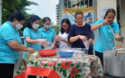 TP.HCM: Chuỗi hoạt động ý nghĩa vì người nghèo của Hội LHPN Quận 8