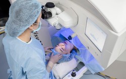 Đơn vị tiên phong ứng dụng công nghệ cao vào điều trị tật khúc xạ