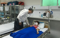 Điều tra nguyên nhân vụ nghi ngộ độc thực phẩm tại Trường Ischool Nha Trang