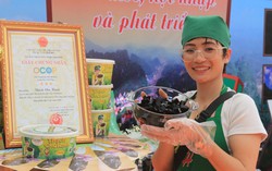 Cô giáo Tày làm món thạch đen OCOP 3 sao